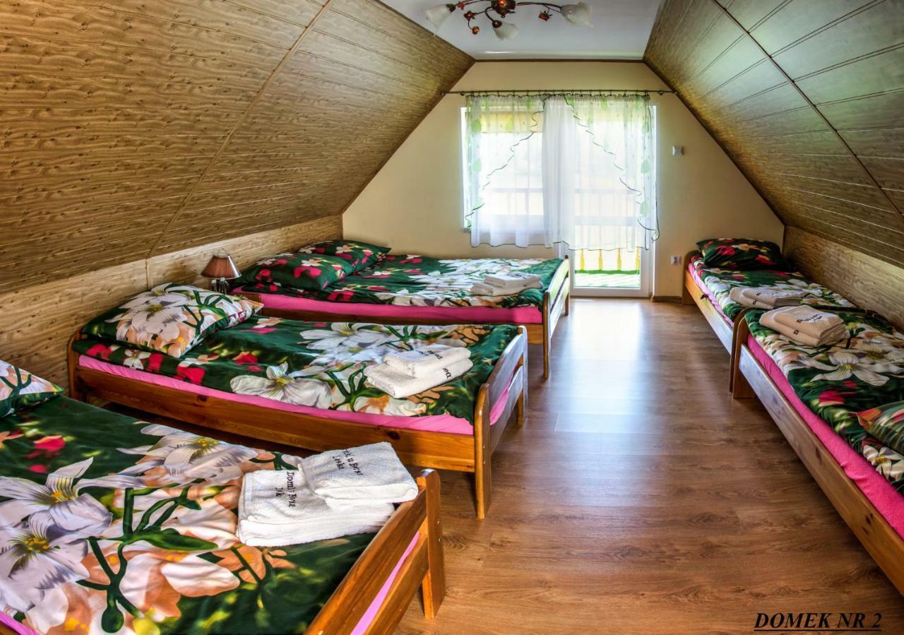 Domki I Pokoje U Borsa Lesko Exterior photo